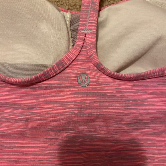 Bundle of 2 Lululemon Tanks - Picture 5 of 12